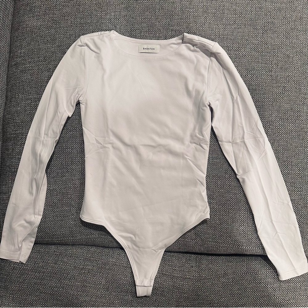 Aritzia Contour Long Sleeve Bodysuit